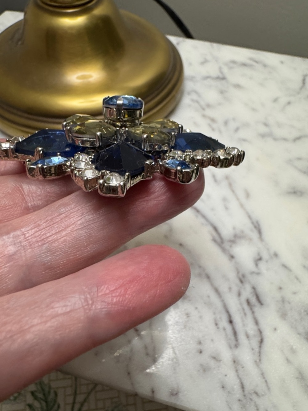 Blue and Crystal Starburst Vintage Brooch / Pin - Picture 3 of 4